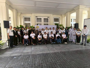 เครือข่ายเหยื่อเมาแล้วขับ กรุงเทพมหานคร ร่วมงานแถลงข่าว โครงการกี่คันได้ข้าม เนื่องในวันความปลอดภัยของผู้ใช้ถนน 